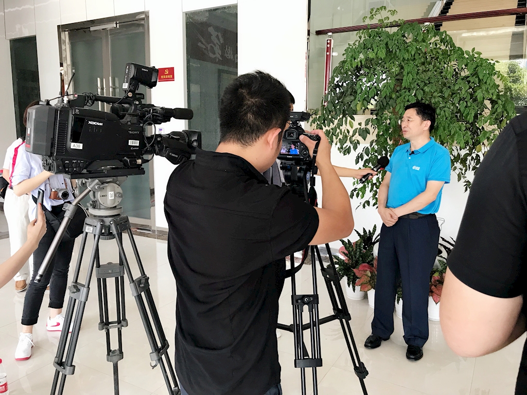 1984251296_副本.jpg 1984251296_副本.jpg